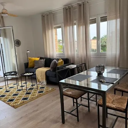 Atico Gran Terraza Cerca Bcn Apartman Castelldefels