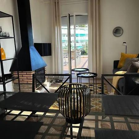 Atico Gran Terraza Cerca Bcn דירה *